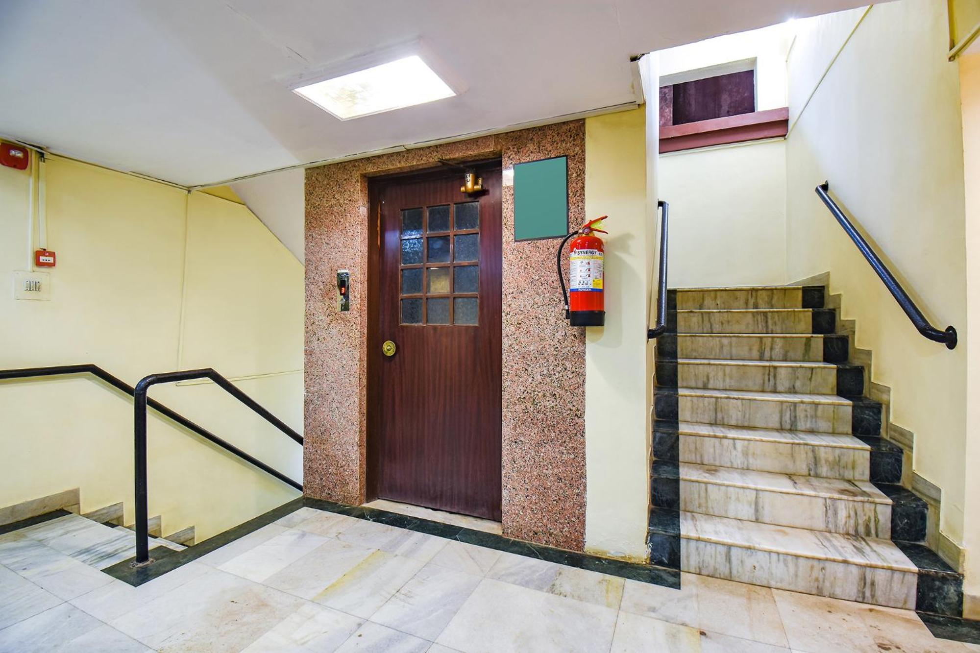 Fabhotel Prime Yash Residency - Nr Lonavala Railway Station ภายนอก รูปภาพ