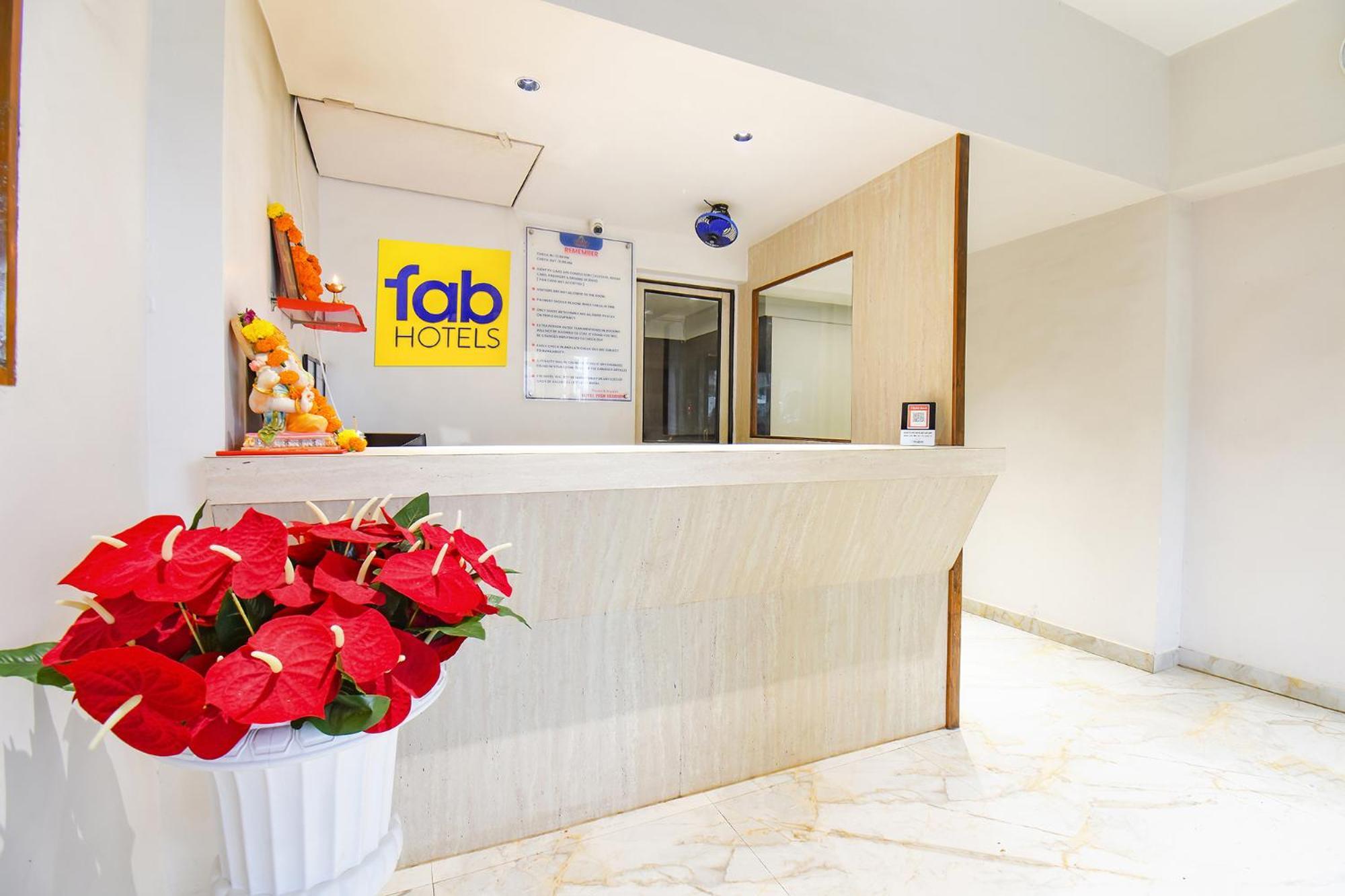 Fabhotel Prime Yash Residency - Nr Lonavala Railway Station ภายนอก รูปภาพ